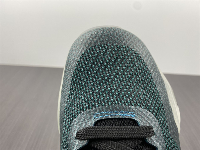 Nike Kobe 10 Flight - 705317-308