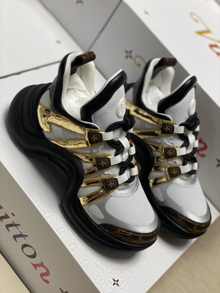 LO1_VTS ARCHLIGHT SNEAKER