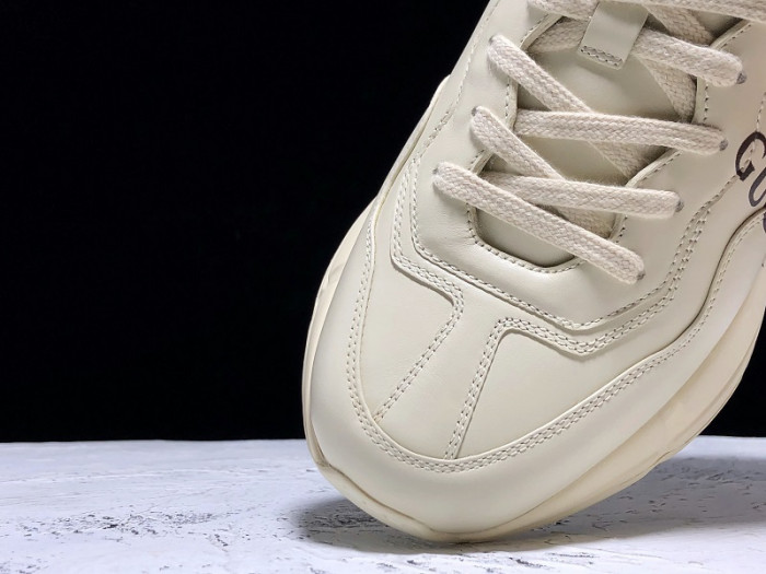 Gvc*1 Rhyton Leather Sneaker