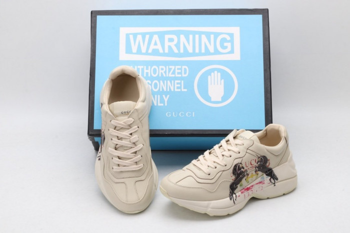 Gvc*1 Rhyton Leather Sneaker