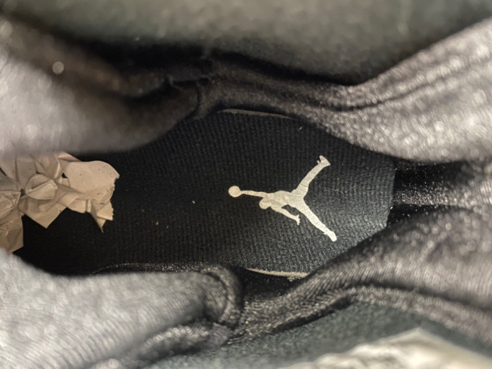 air jordan 8 “Chr0me” 305381-003