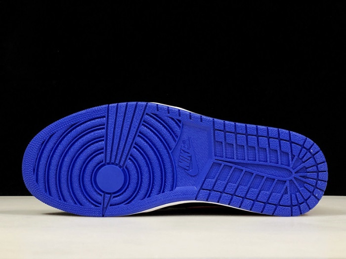 AIR JORDAN 1 RETRO HIGH OG 555088 026