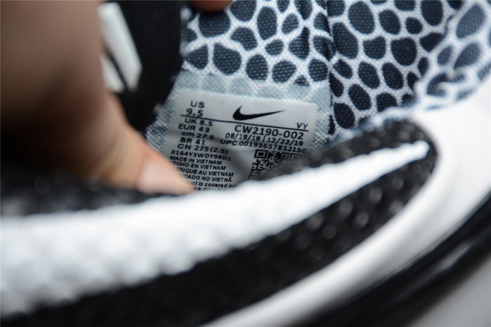 Nike Kobe 6 Protro "Mambacita Sweet 16" CW2190-002