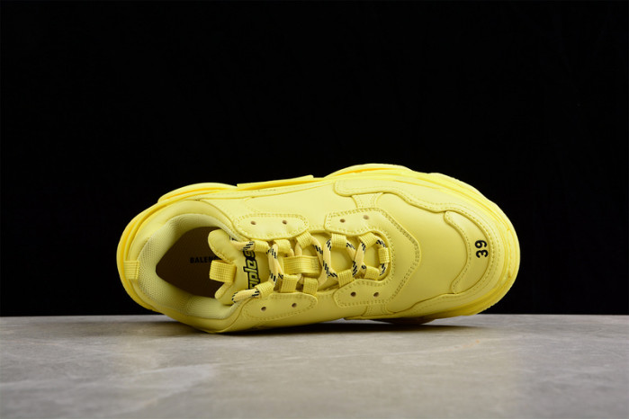 BLCG SNEAKER TRIPLE.S.