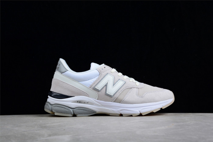 New Balance M7709CV