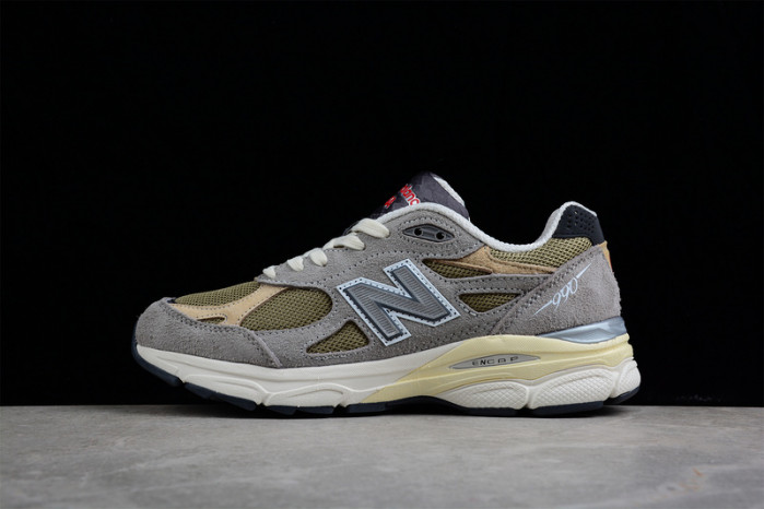 New Balance M990TG3