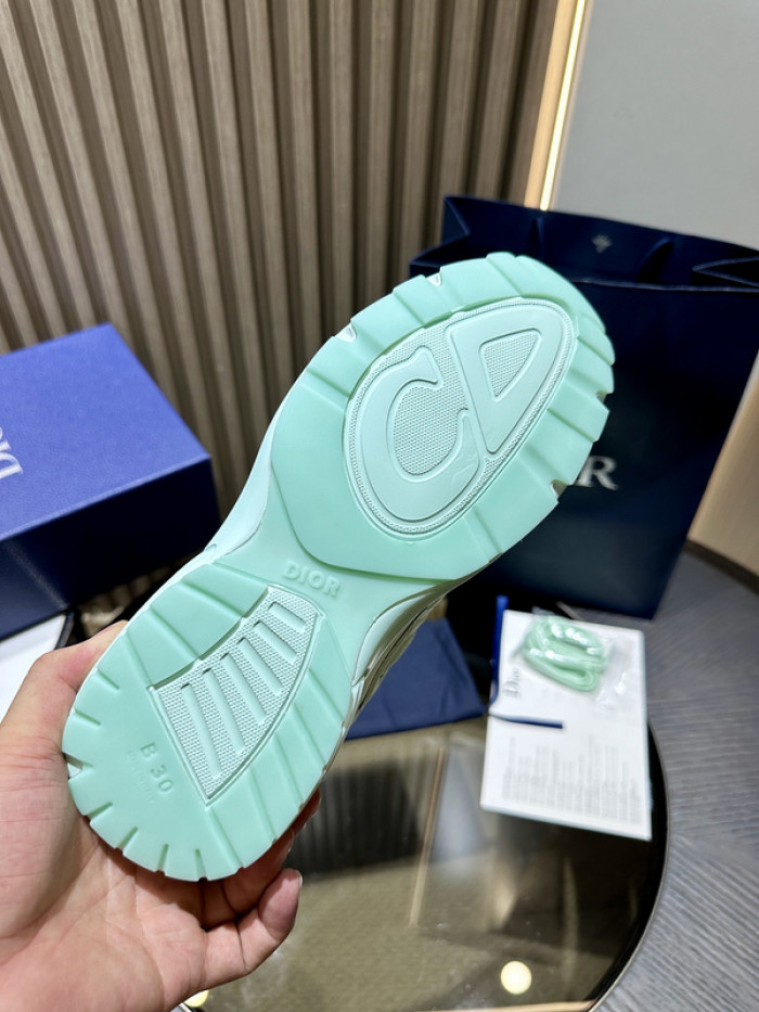 DIO B30 LowTop Sneaker