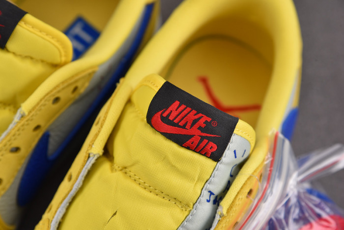 TRAVIS SCOTT AIR JORDAN 1 LOW OG CANARY DZ4137-700