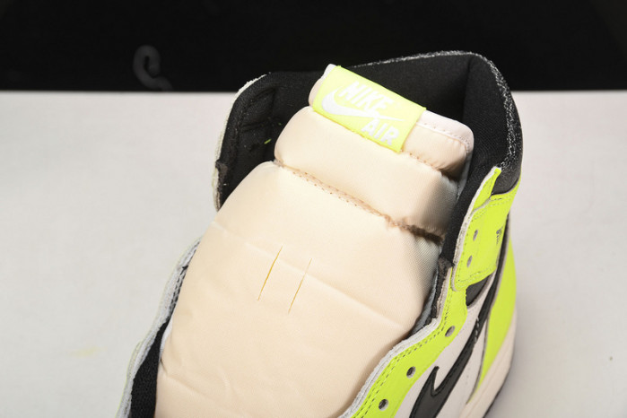 Air Jordan 1 High OG "Volt" 555088-702