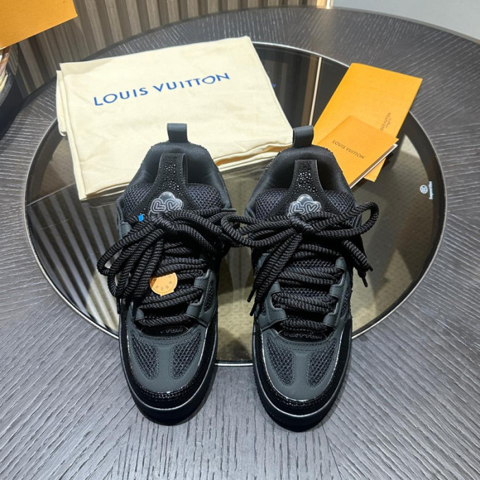 LO1_VTS SNEAKER