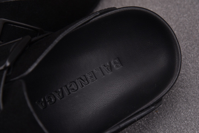 Ba1en*iaga x Birkenstock