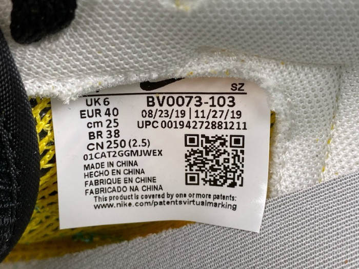 Sacai x Nike Lawaffle Coal Black White BV0073-103