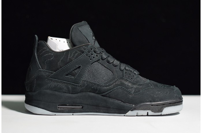 AIR JORDAN 4 RETRO KAWS "KAWS" 930155-001