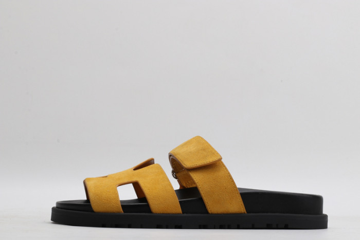 H**me5 SANDALS