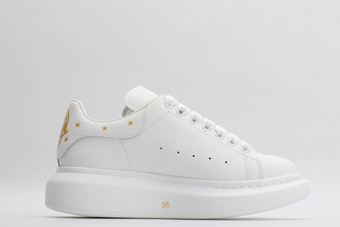 A1exa*der Mcqv*en OVERSIZED