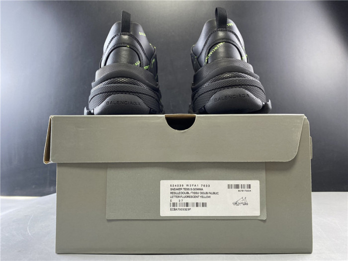 BLCG SNEAKER TRIPLE.S.