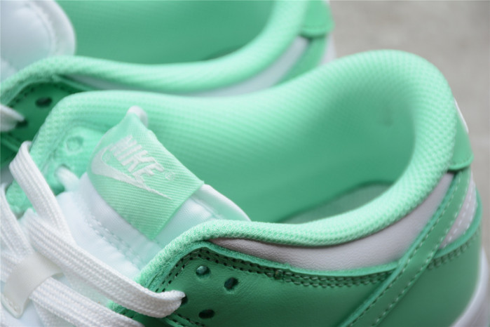 Nike Dunk Low Green Glow (W) - DD1503-105