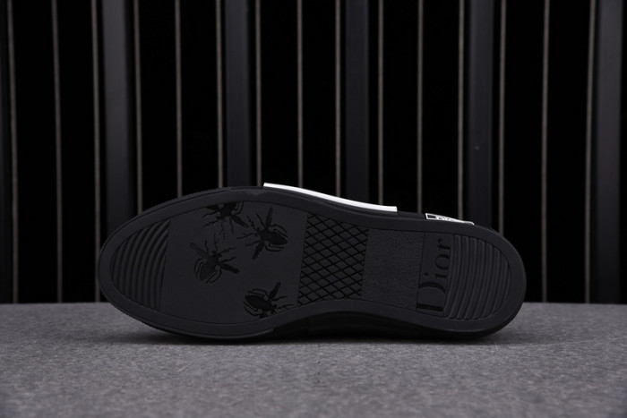 DIO* B23 OBLIQUE HIGH-TOP SNEAKER