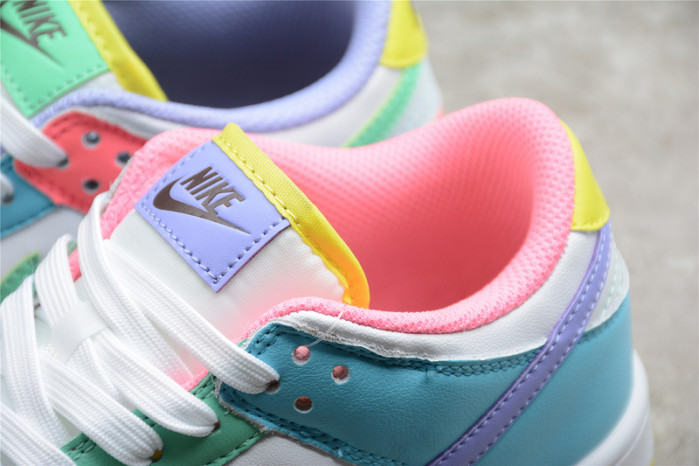 Nike Dunk Low SE WMNS "Easter" - DD1872 100