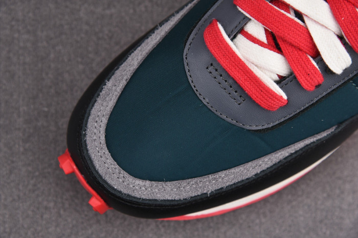 Nike LDWaffle Midnight Spruce University Red DJ4877-300