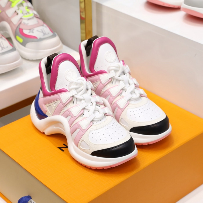 LO1_VTS ARCHLIGHT SNEAKER