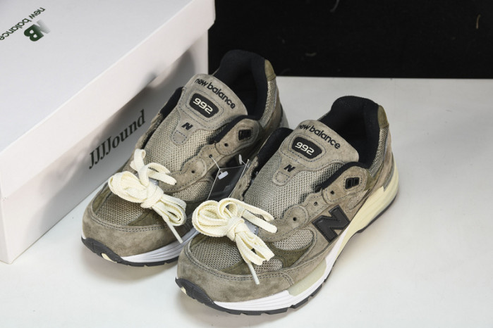 New Balance M992J2