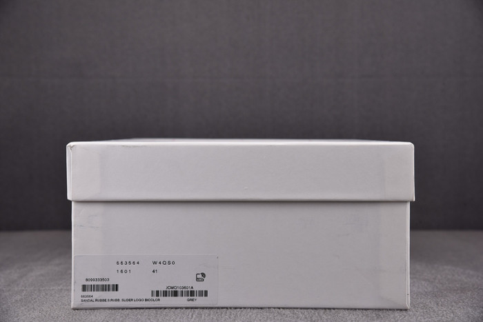 A1exa*der Mcqv*en SANDALS