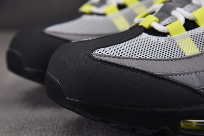 Nike Air Max 95 OG Neon | CT1689-001