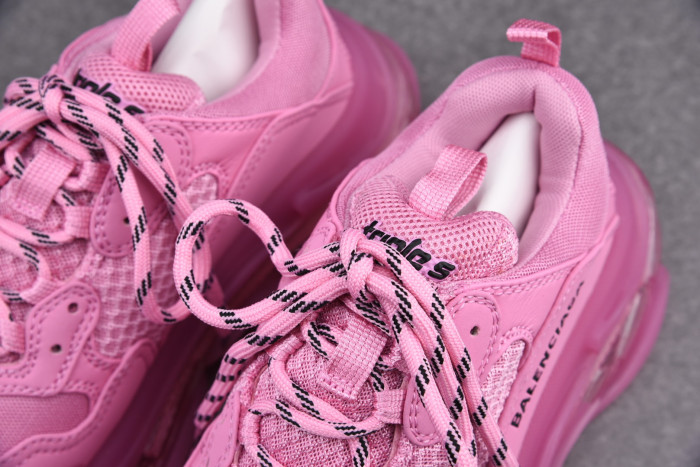 BLCG SNEAKER TRIPLE.S.