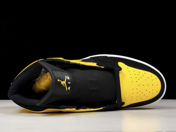 Air Jordan 1 Mid "New Love" 2017 Retro 554724-035