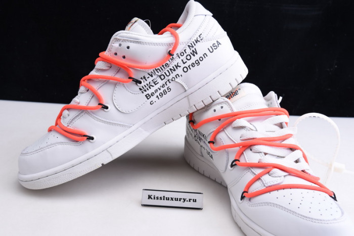 NIKE DUNK LOW CT0856-900