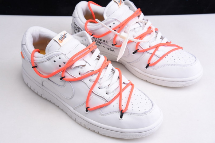 NIKE DUNK LOW CT0856-900
