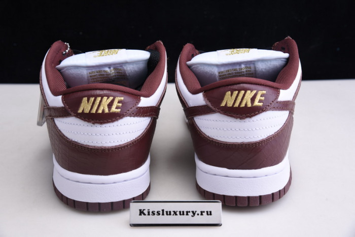 NIKE SB DUNK LOW "BROWN STARS" DH3228-103
