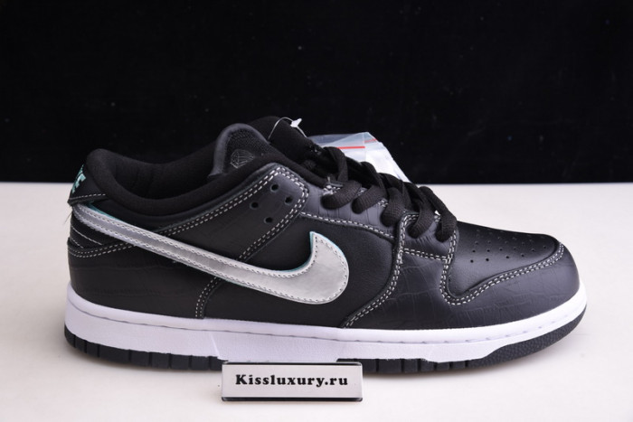 Nike SB Dunk Low Pro OG QS "Black D1am0nd" - BV1310 001