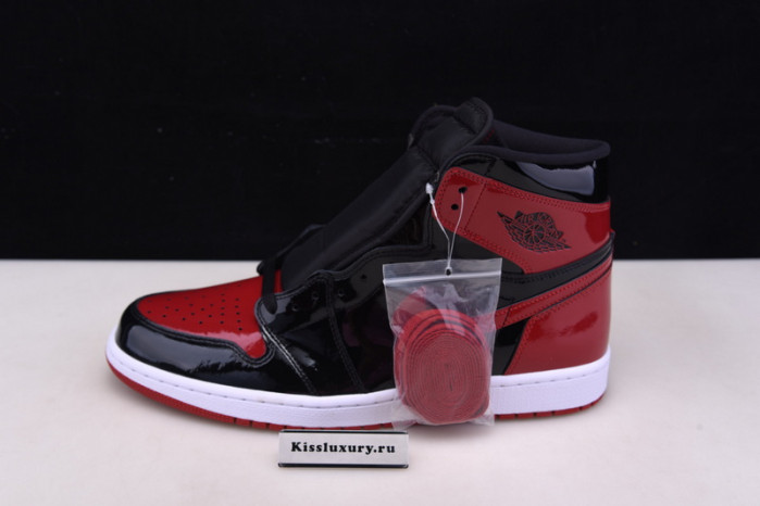 AIR JORDAN 1 HIGH OG 