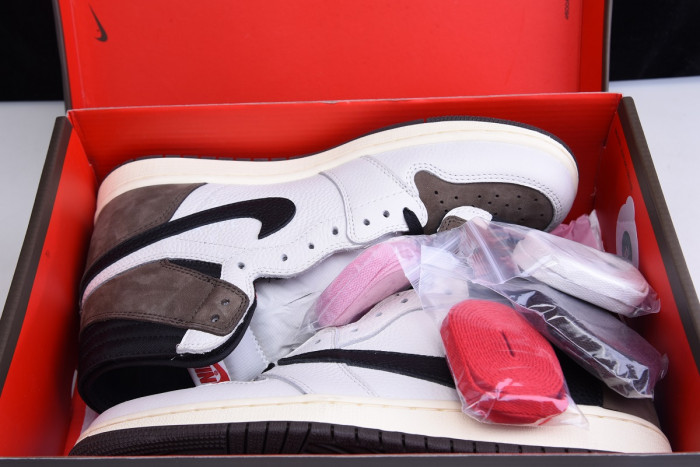 AIR JORDAN 1 RETRO HIGH TRAVIS SCOTT