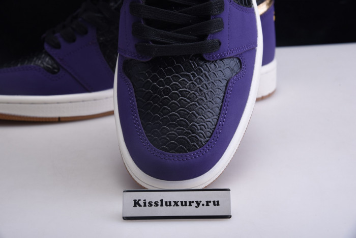 KOBE BRYANT X AIR JORDAN 1 HIGH OG BLACK-PURPLE 555088-171