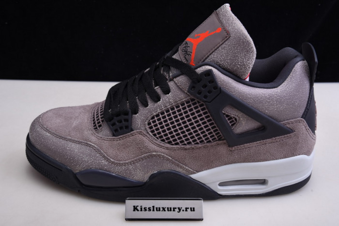 AIR JORDAN 4 "TAUPE HAZE" DB0732-200