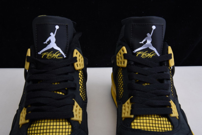 AIR JORDAN 4 RETRO 