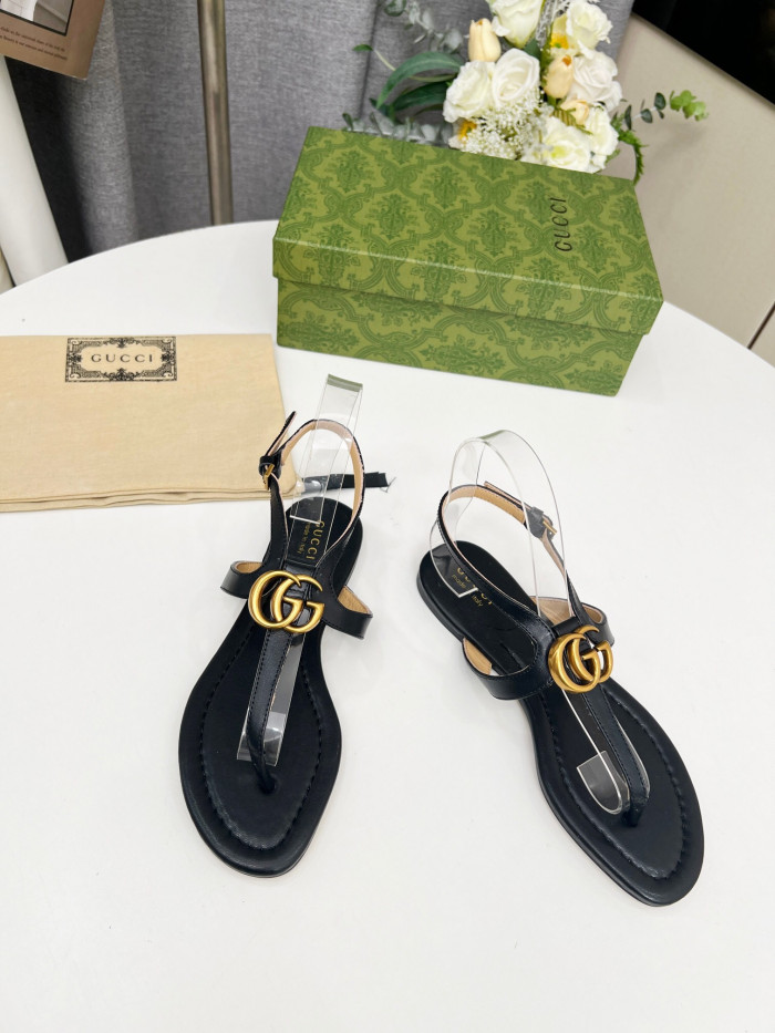 Gvc*1 SANDAL