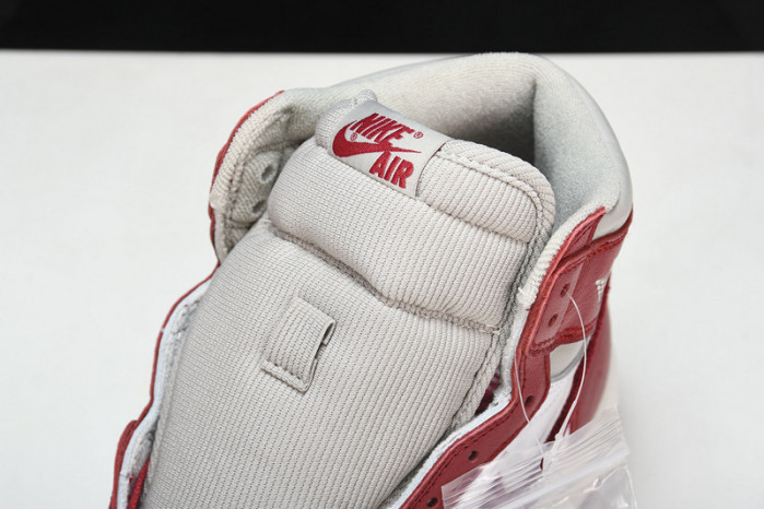 Air Jordan 1 High OG WMNS “Newstalgia” DJ4891-061