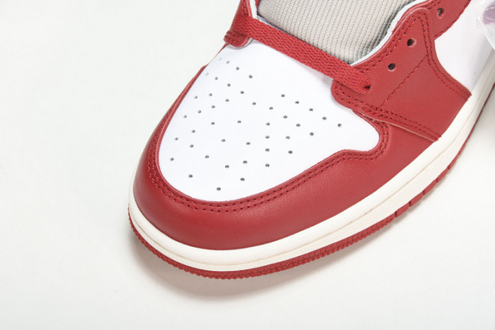 Air Jordan 1 High OG WMNS “Newstalgia” DJ4891-061