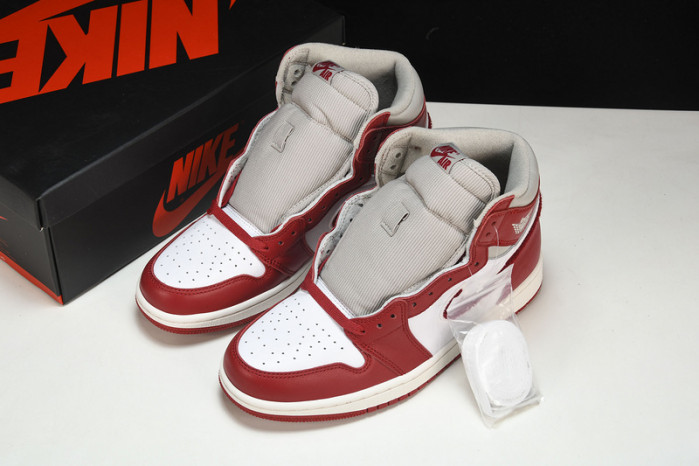 Air Jordan 1 High OG WMNS “Newstalgia” DJ4891-061