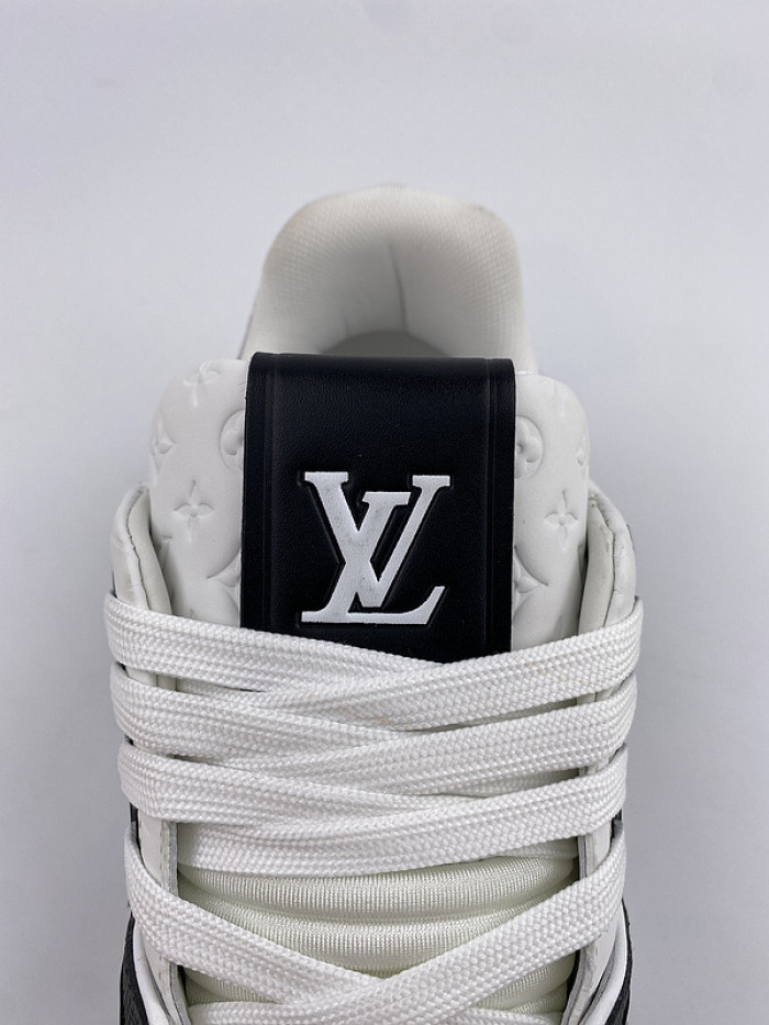 LO1_VTS SNEAKER