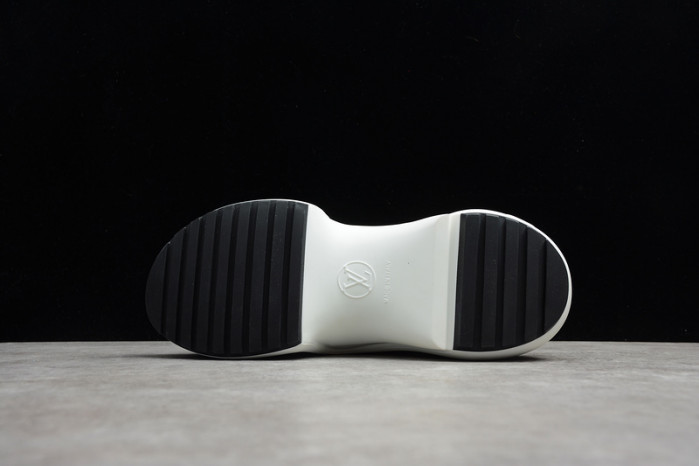 LO1_VTS ARCHLIGHT SNEAKER