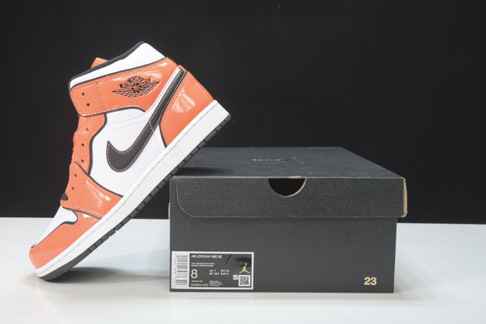 AIR JORDAN 1 MID “TURF ORANGE” DD6834-802