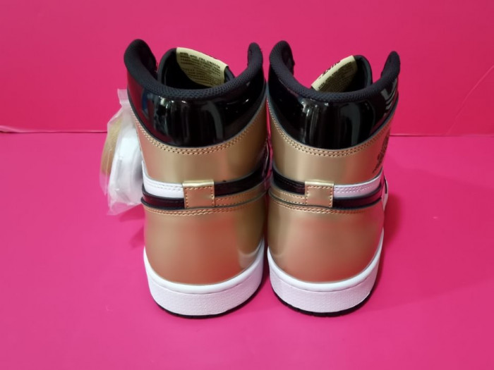 Air Jordan 1 Retro High Glod Toe 861428-007