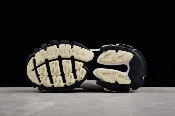 Ba1en*iaga Track Mule