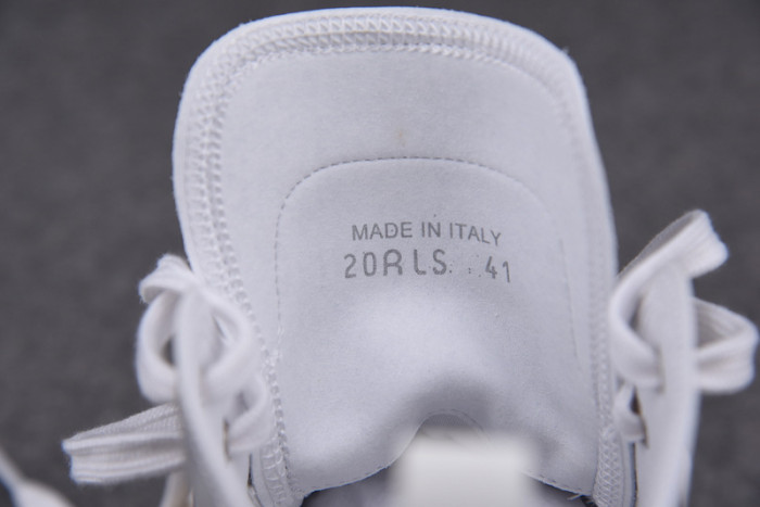 DIO* B23 OBLIQUE HIGH-TOP SNEAKER