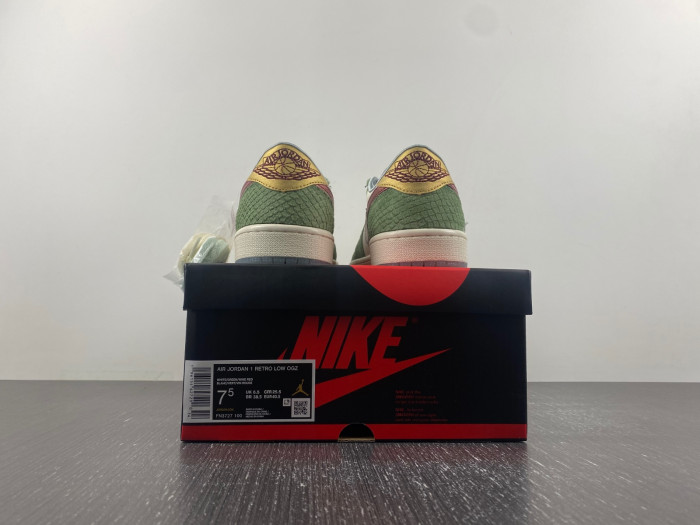 Air Jordan 1 Low OG Year of the Dragon FN3727-100